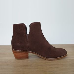 [New] Cole Haan Women's Abbot Ankle Booties Chestnut Suede Size 5